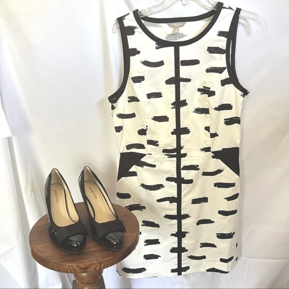 Banana Republic Size 12 Off White and Black Brush Stroke Dress Retail $80